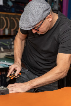 07_leder_schneiden